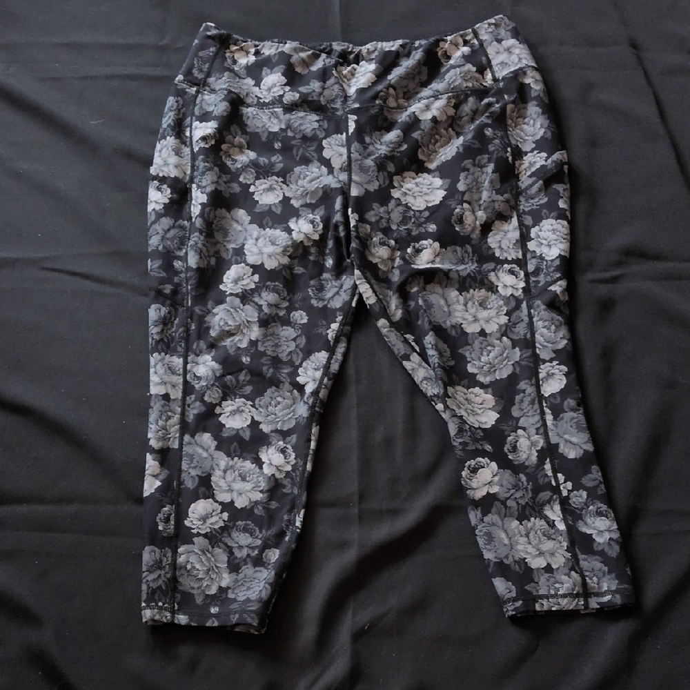🎵Floral Print Yoga Pants, Size 3X?🎵
